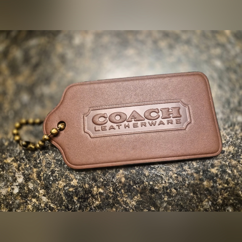 Coach 🤎 Brown XL Hangtag Bag Charm NWOT